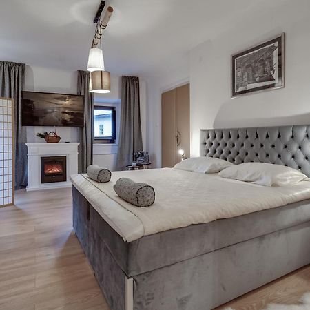Bed and Breakfast Sobe "Ela" Fužine Exteriér fotografie