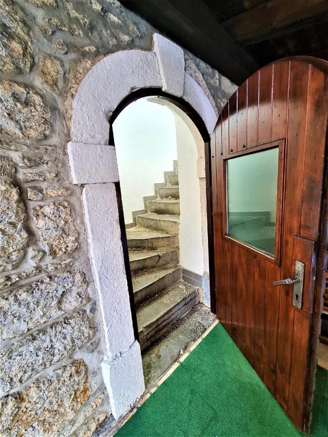 Bed and Breakfast Sobe "Ela" Fužine Exteriér fotografie